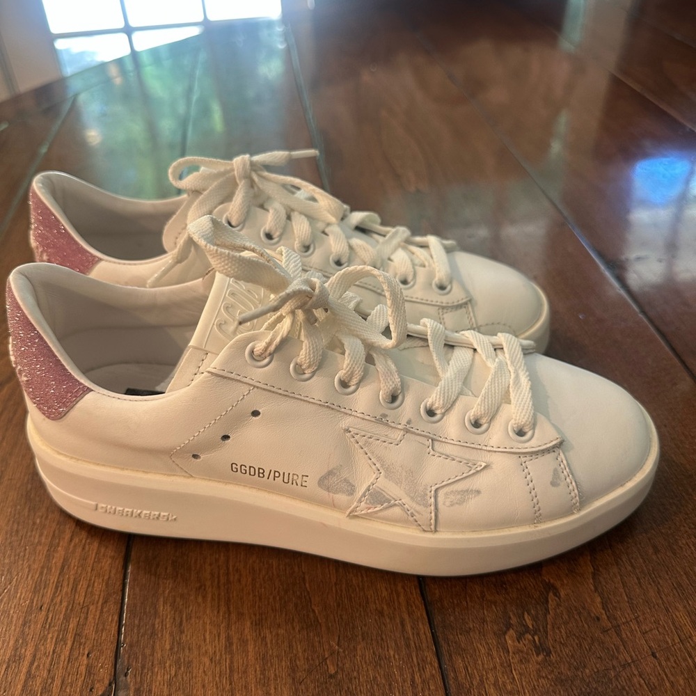Golden Goose White and Pink Sneakers with Modern Style